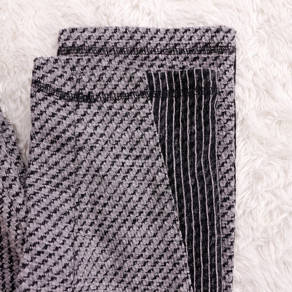 New! FREE PEOPLE Textured Knit Jogger Lounge Pants - Picture 5 of 8